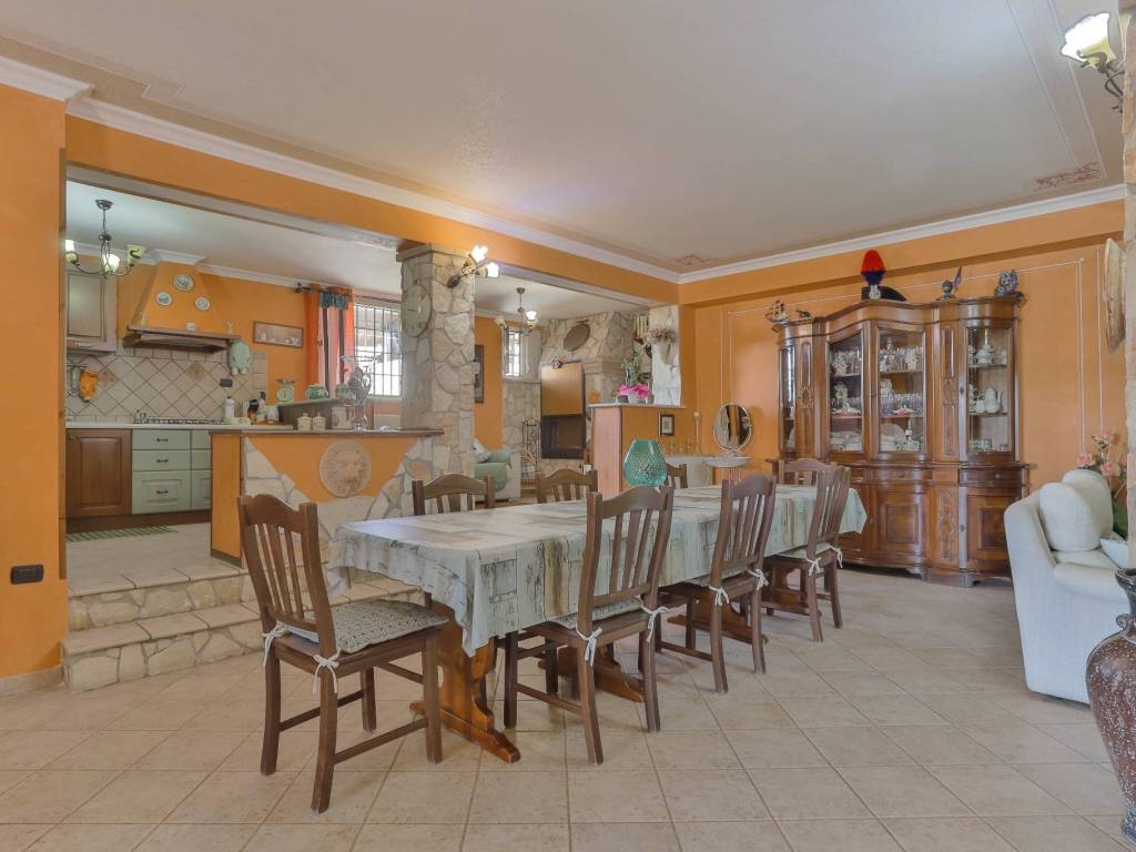Villa a Sezze in Via Bassiano - Foto 5