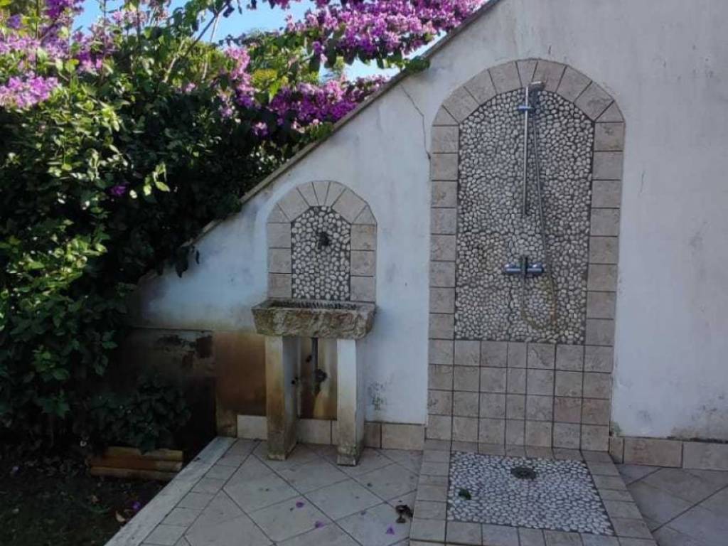 Villetta a schiera a San felice circeo in Viale Regina Elena, 64 - Foto 5