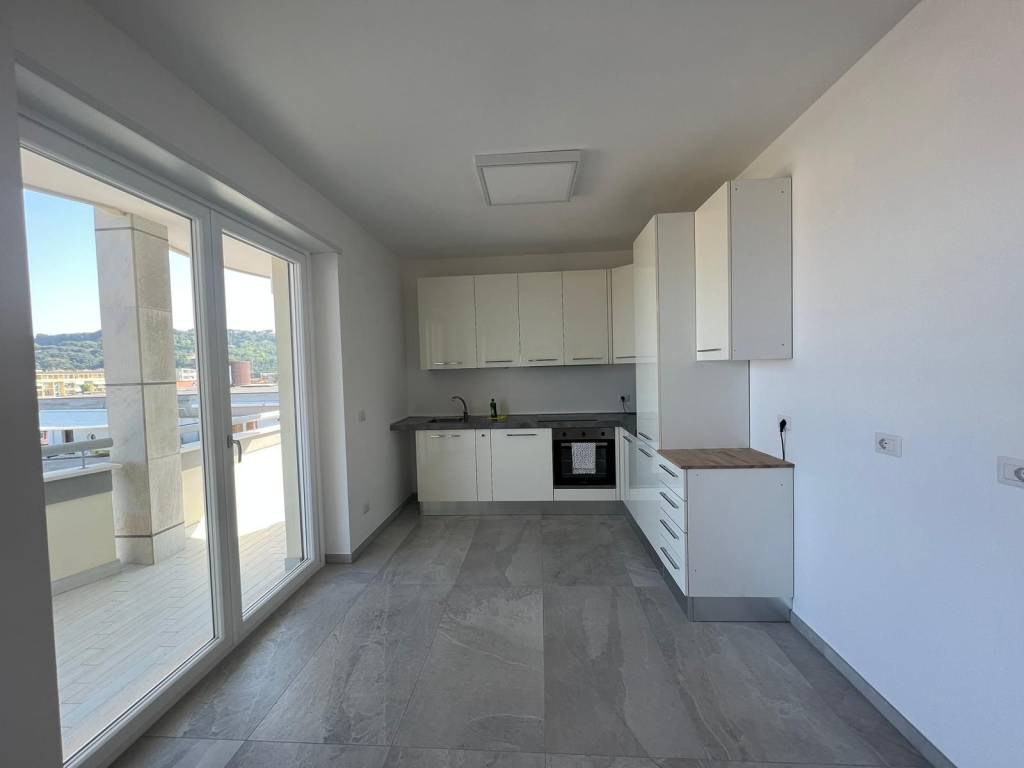 Attico / mansarda a Francavilla al mare in Via Figlia di Iorio - Foto 5