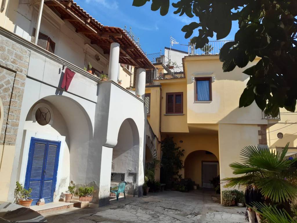 Appartamento a Caserta in Via dei Giardini - Foto 3