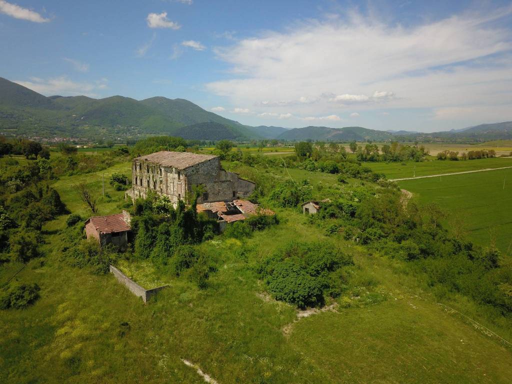 Palazzo / stabile a Rieti in Via Settecamini - Foto 2