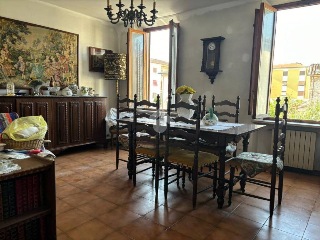 Appartamento a Lucca in Via minzoni - Foto 2