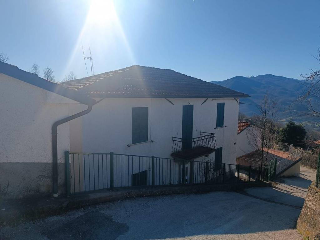Casa indipendente a Piazza al serchio in Via Marziale, 40 - Foto 3
