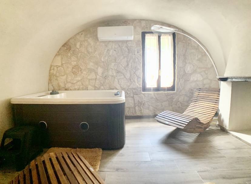 Appartamento a Isolabona in centro storico - Foto 3