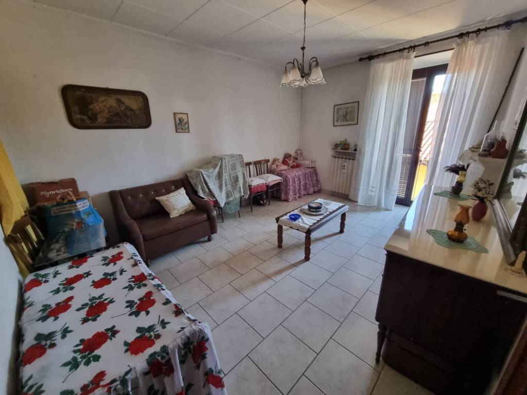 Appartamento a Arcisate in via Matteotti, 57 - Foto 5