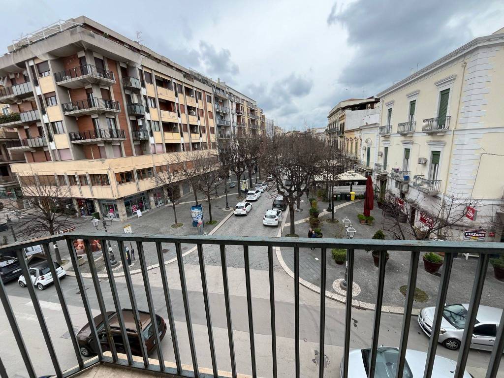 Appartamento a Cerignola in Piazza Giacomo Matteotti - Foto 5