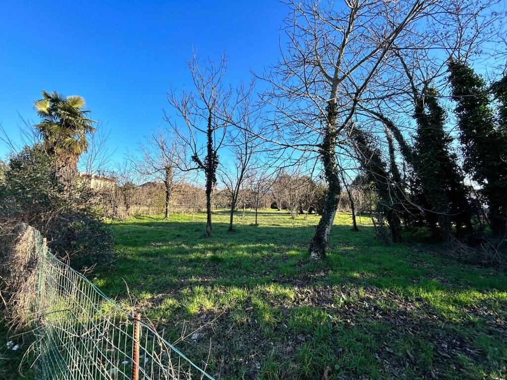 Terreno a Gradisca d'isonzo in Via Aquileia - Foto 5