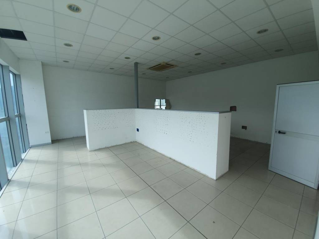 Immobile a Cittaducale in VIALE DELLE SCIENZE, 1 - Foto 2