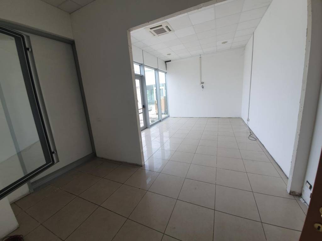 Immobile a Cittaducale in VIALE DELLE SCIENZE, 1 - Foto 4