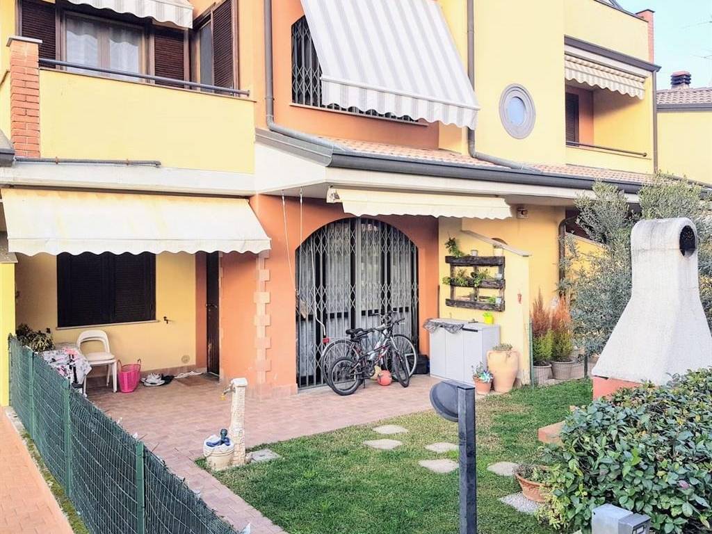 Appartamento a Lurano in VIA A. MANZONI - Foto 2