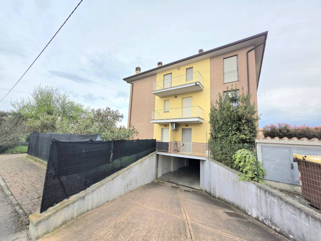 Appartamento a Deruta in Via Sant'Angelo di Celle - Foto 2