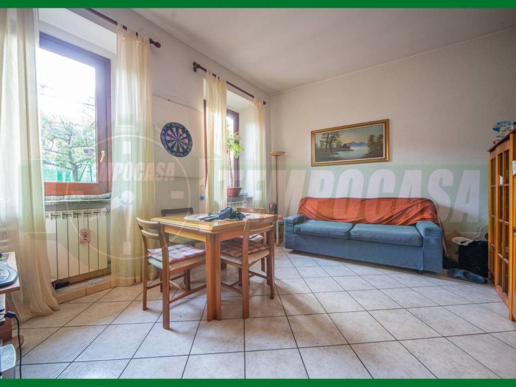 Casa indipendente a Gavirate in Via D. Bernacchi, 25 - Foto 5