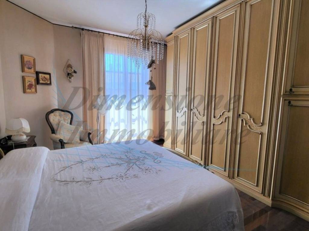 Villa a Rosignano marittimo in Via Lago D'Iseo s.n.c - Foto 5
