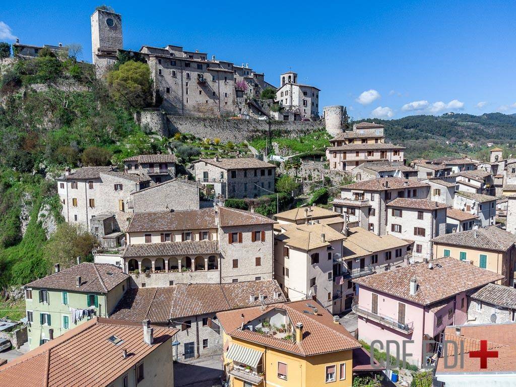 Appartamento a Arrone in Via del Mattatoio - Foto 5