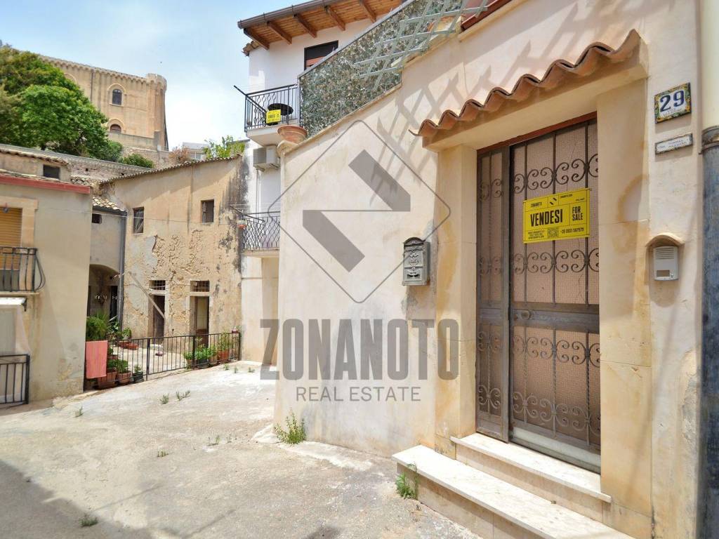 Appartamento a Noto in Vico Salamina, 15 - Foto 2