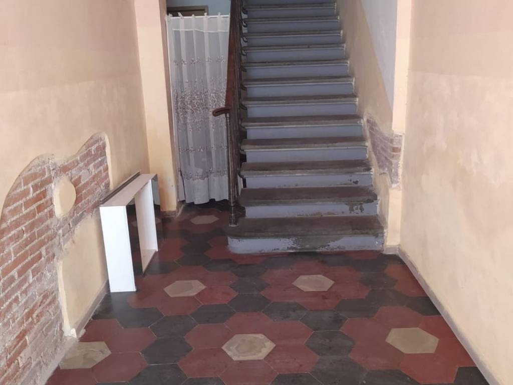 Appartamento a Monsummano terme in Via Cesare Battisti - Foto 3