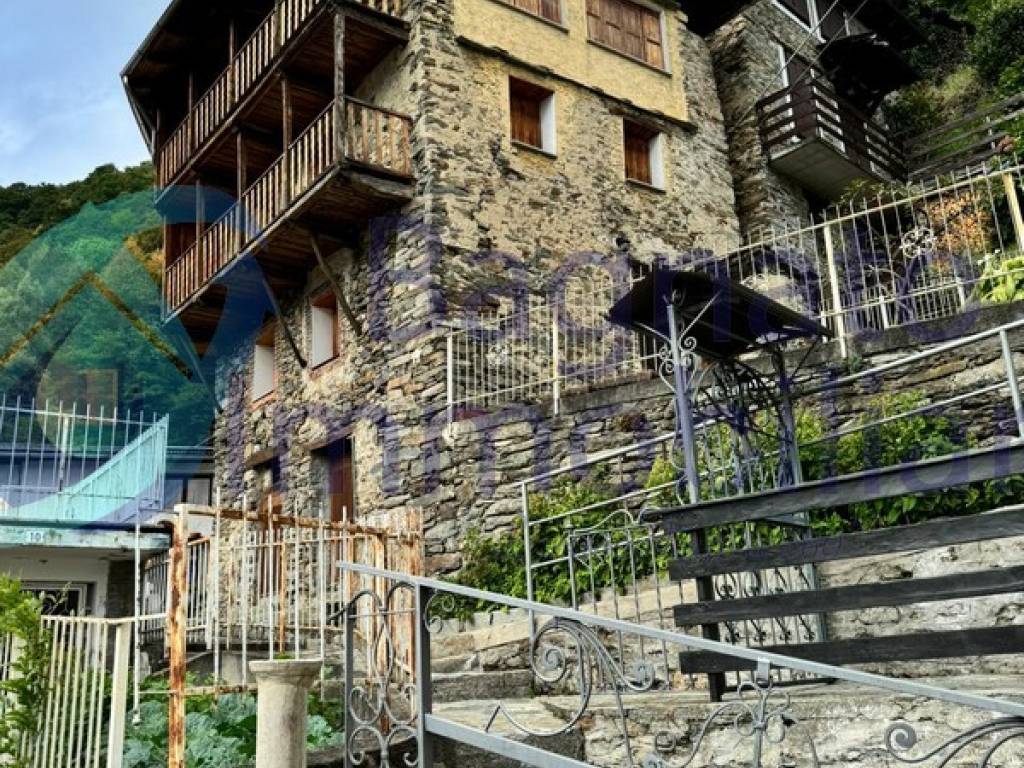 Casa indipendente a Rossa in Via delle Fontane, 10 - Foto 4
