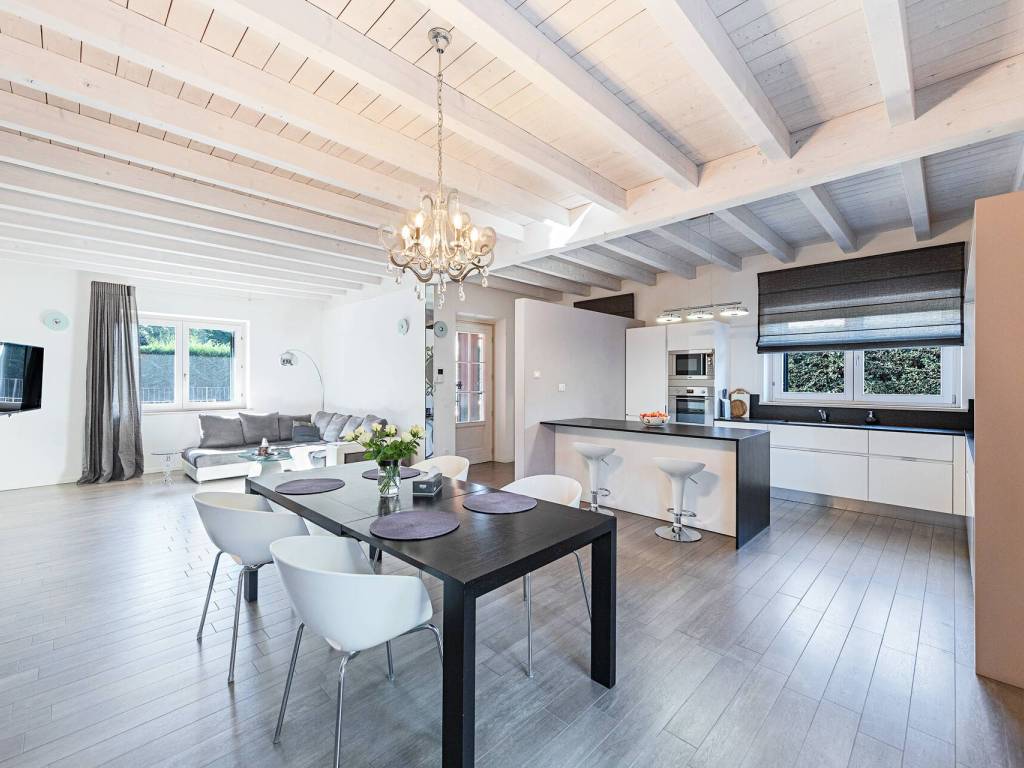 Villa a Valeggio sul mincio in Via Luigi Decò - Foto 5