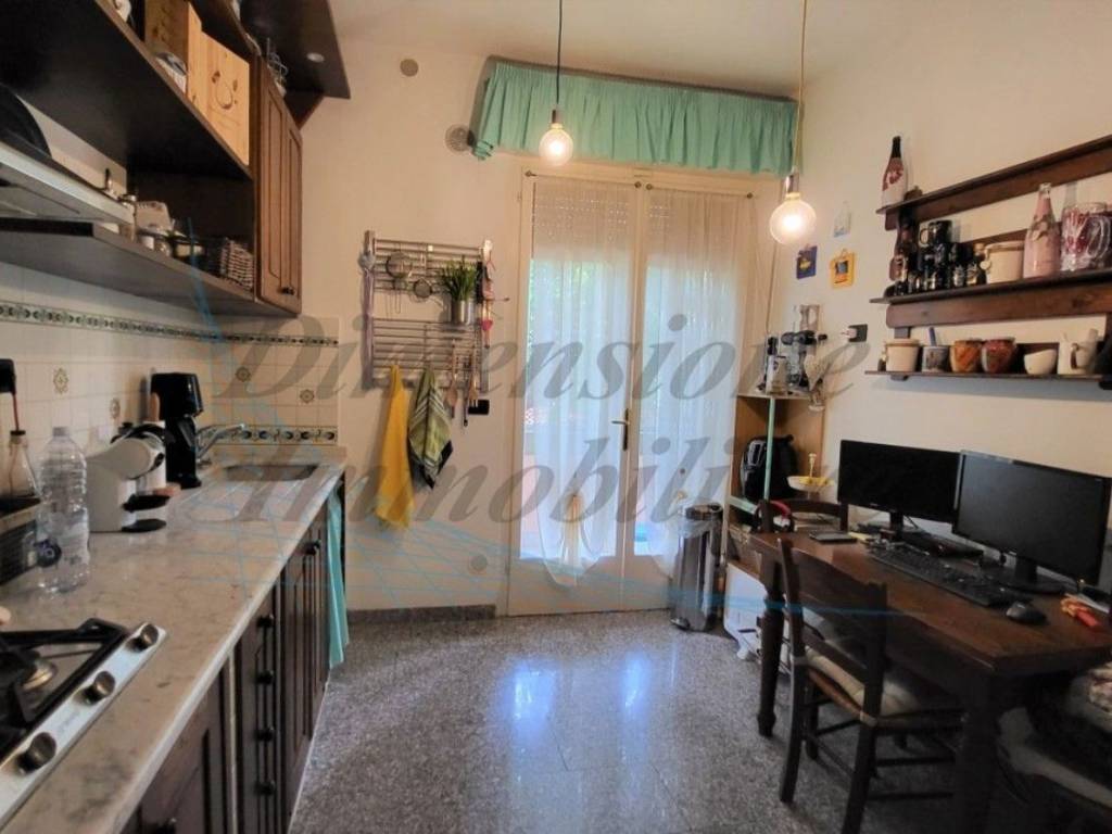 Appartamento a Rosignano marittimo in Via A. Rosmini s.n.c - Foto 3