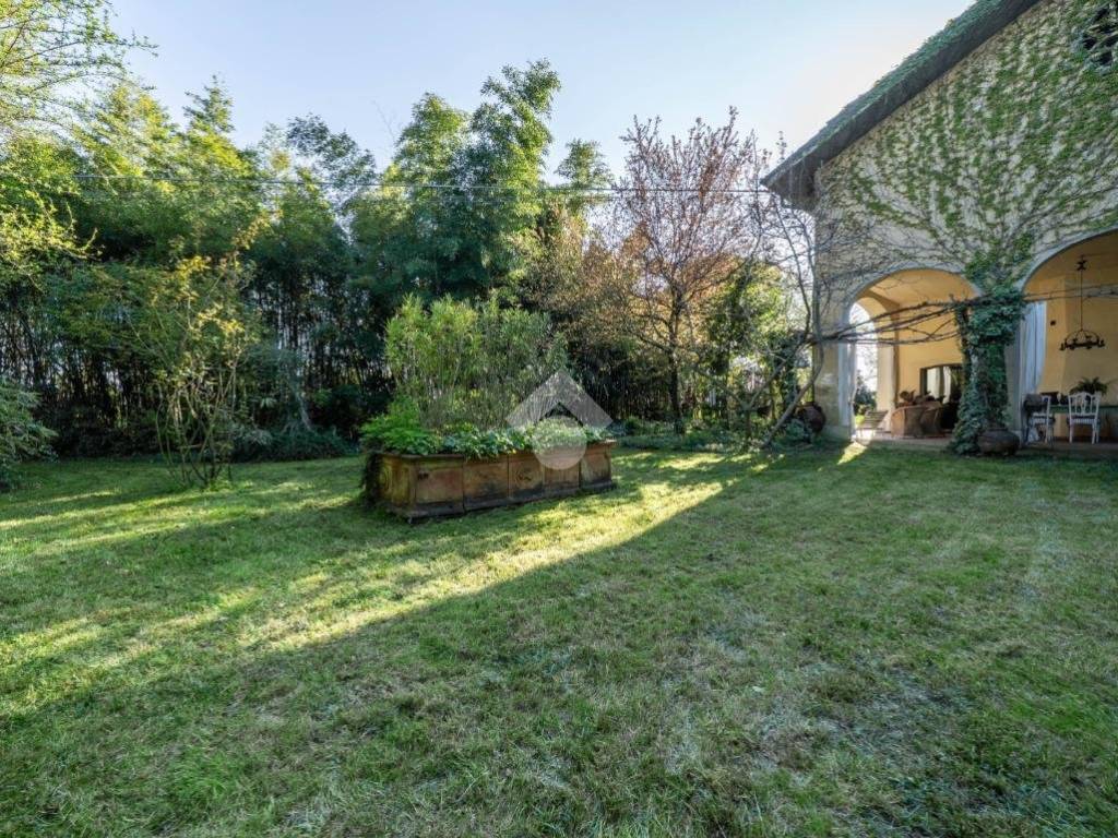 Villa a Bagnolo in piano in Via alta, 35 - Foto 2