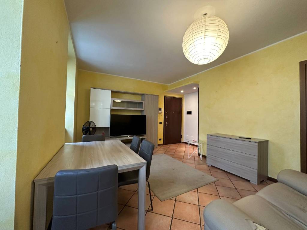 Appartamento a Merate in Via Sant'Ambrogio, 37 - Foto 3