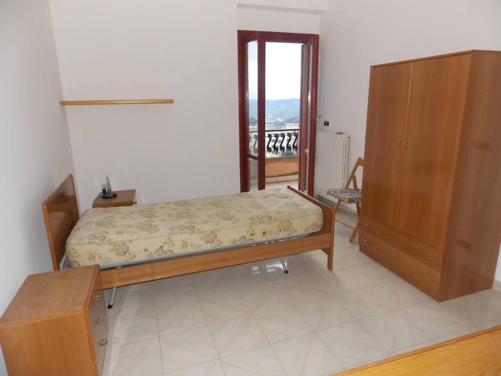 Appartamento a Catanzaro in VIA B. da Seminara - Foto 5