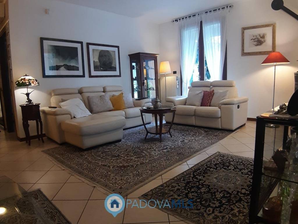 Villa a Due carrare in via sant'antonio - Foto 2
