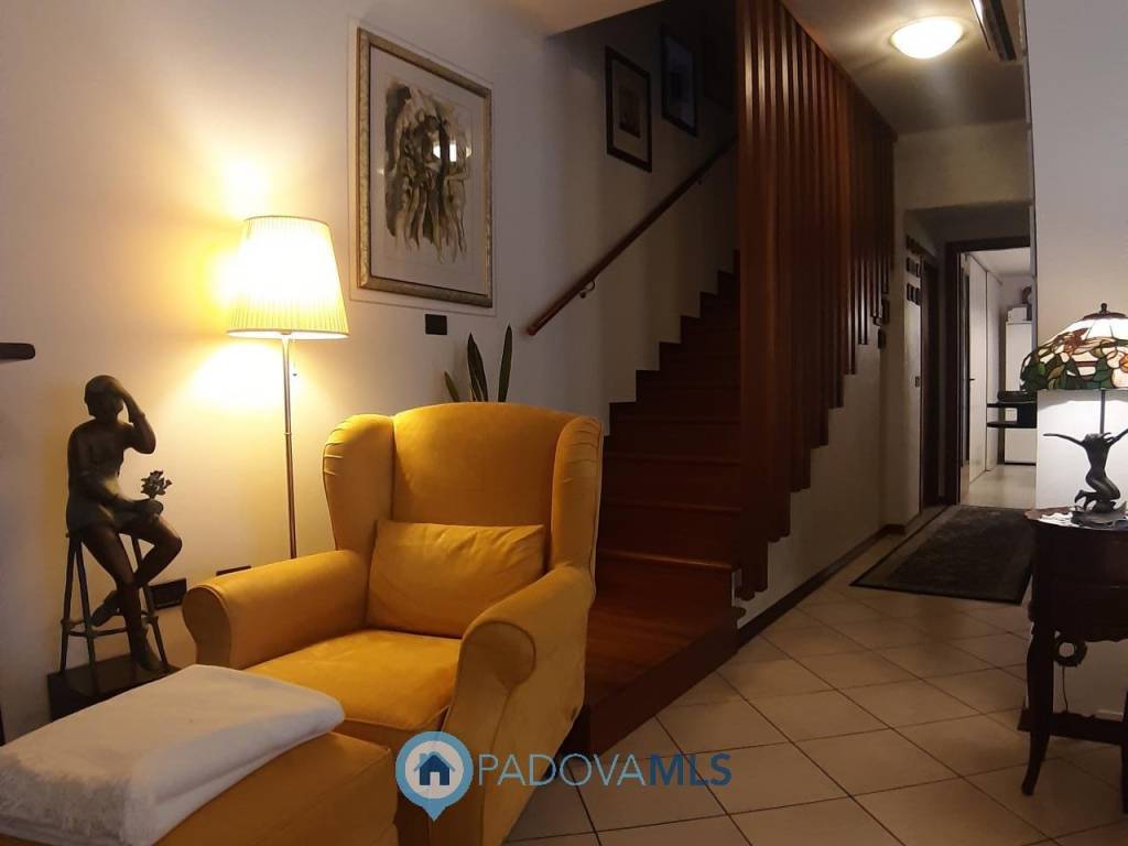 Villa a Due carrare in via sant'antonio - Foto 3