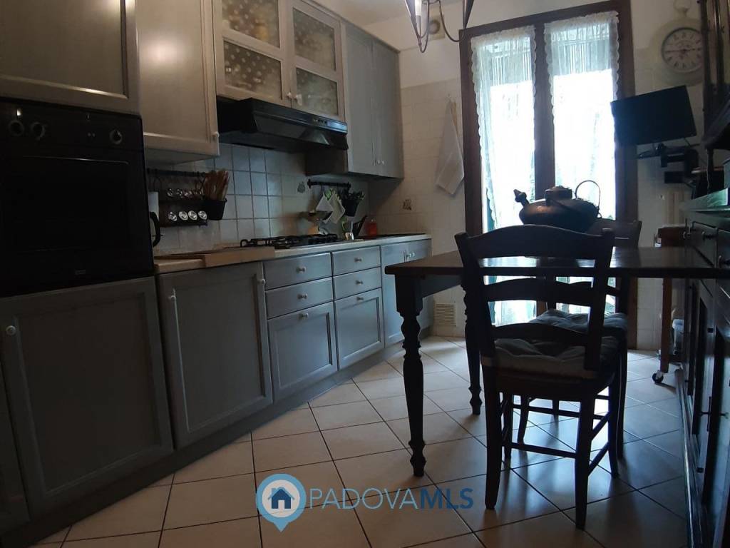 Villa a Due carrare in via sant'antonio - Foto 5