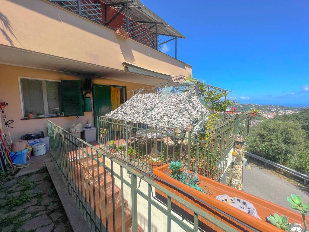 Villetta a schiera a Albissola marina in Via Poggio del Sole - Foto 5