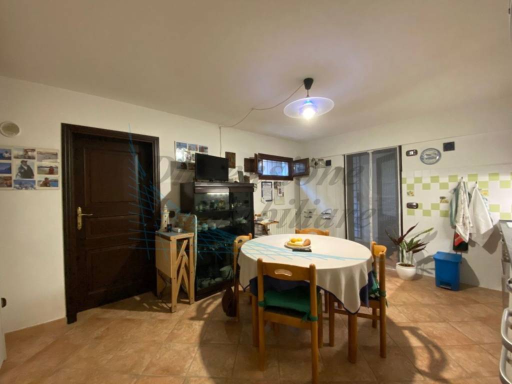 Villa a Rosignano marittimo in Via Dante Alighieri s.n.c - Foto 3