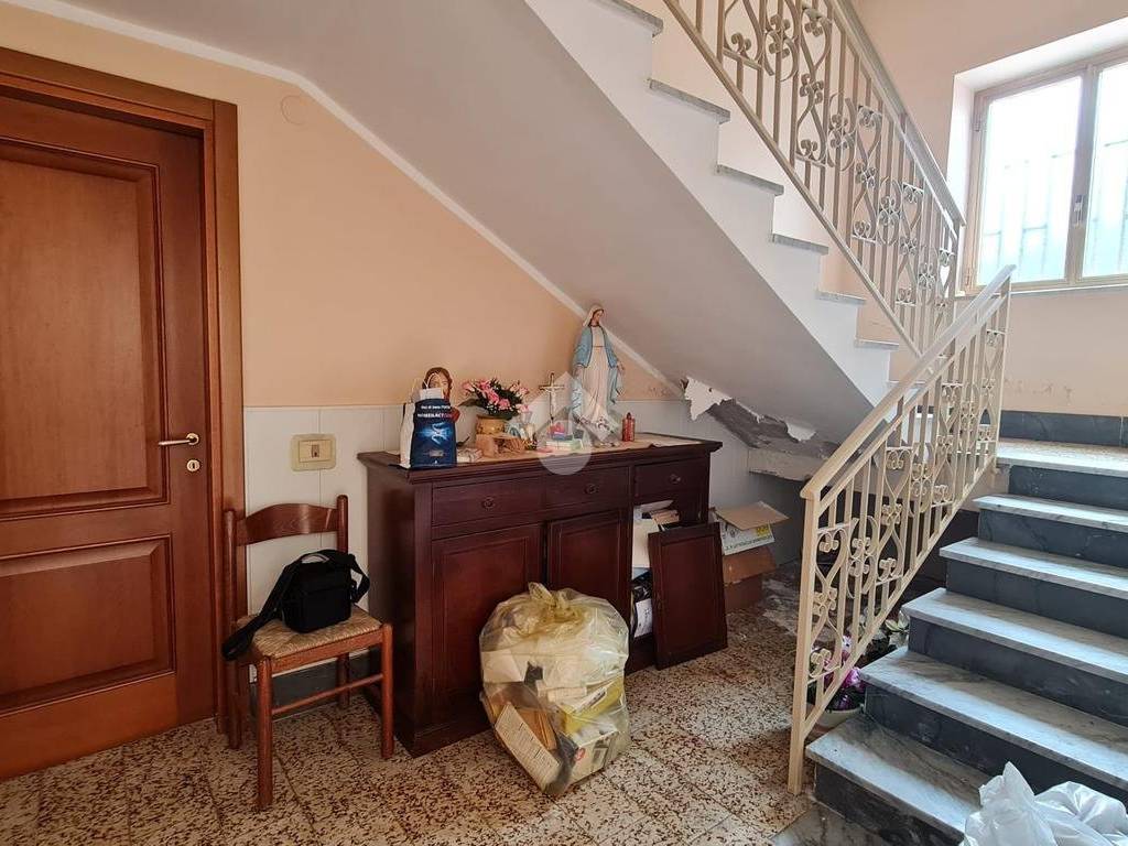 Casa indipendente a Casapulla in Via Enrico De Nicola, 11 - Foto 3
