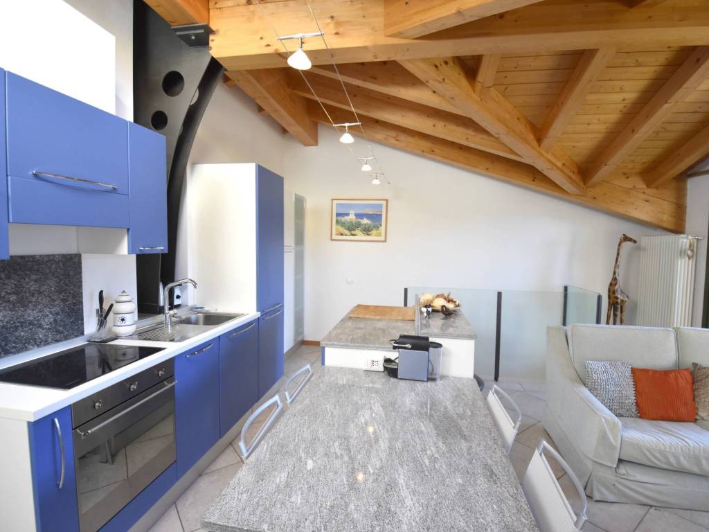 Appartamento a Bellano in Via Roma - Foto 3