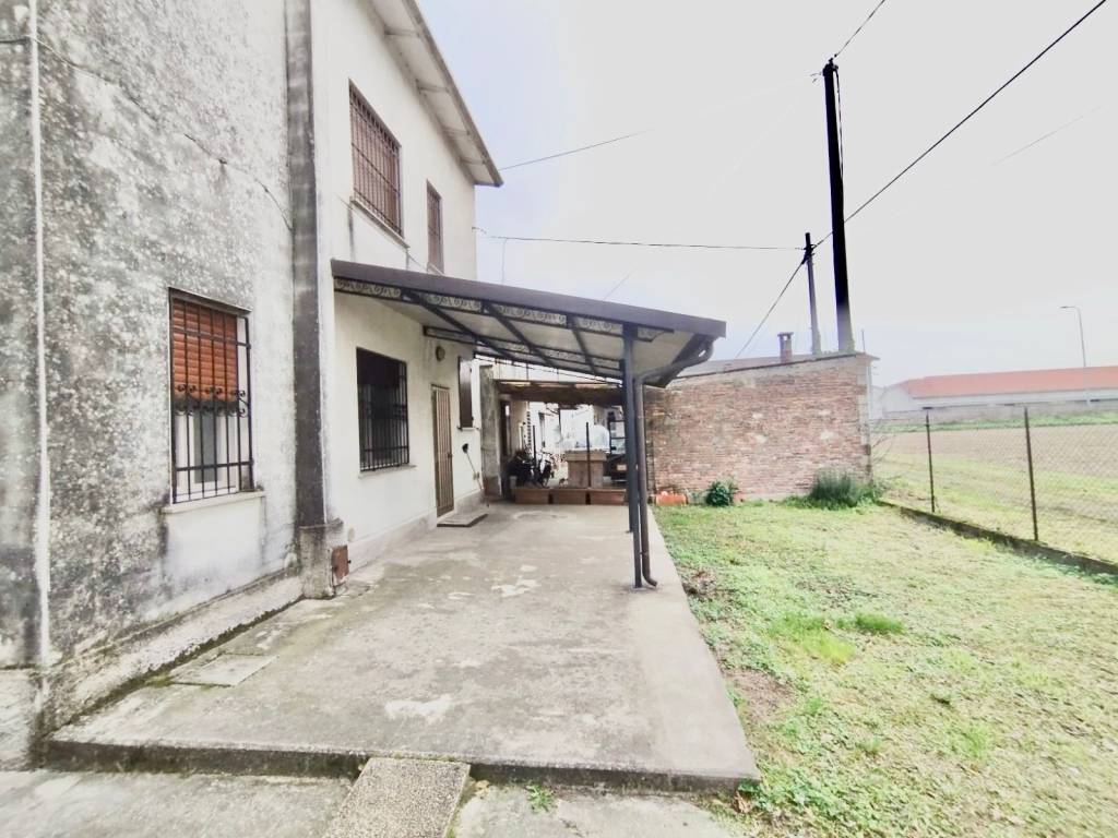 Villa a Bagnolo san vito - Foto 5