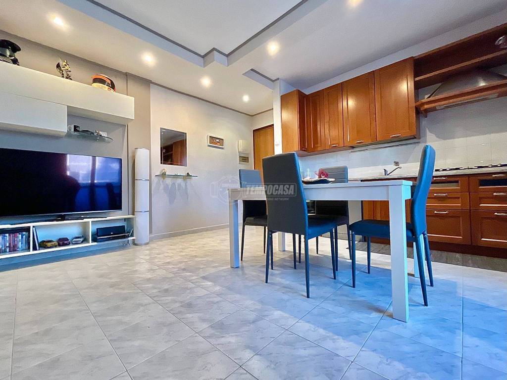 Appartamento a Comazzo in Via A. Tissoni 11 - Foto 5