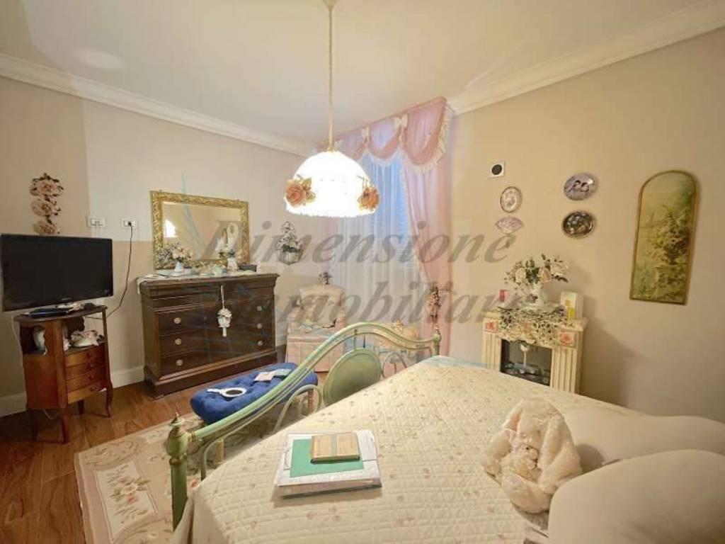Villa a Rosignano marittimo in Via Malta s.n.c - Foto 3