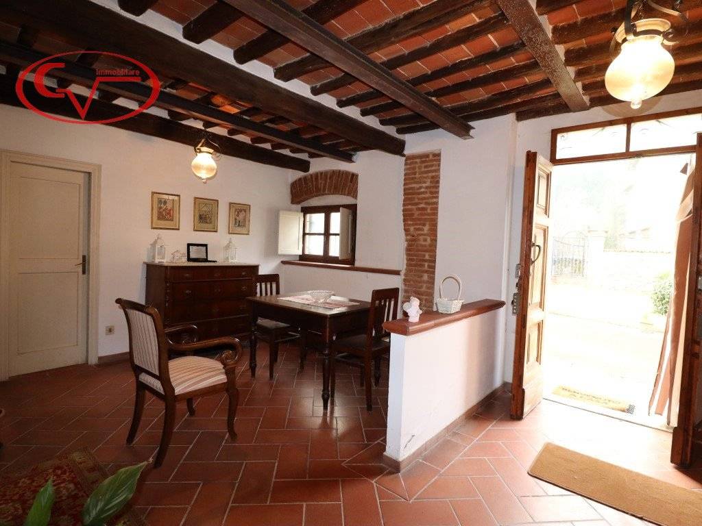 Casa indipendente a Montevarchi in Via Ferdinando Magellano - Foto 4