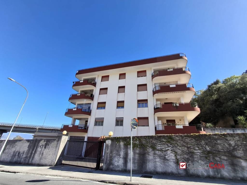 Appartamento a Messina in VIALE BERTUCCIO 1 - Foto 4