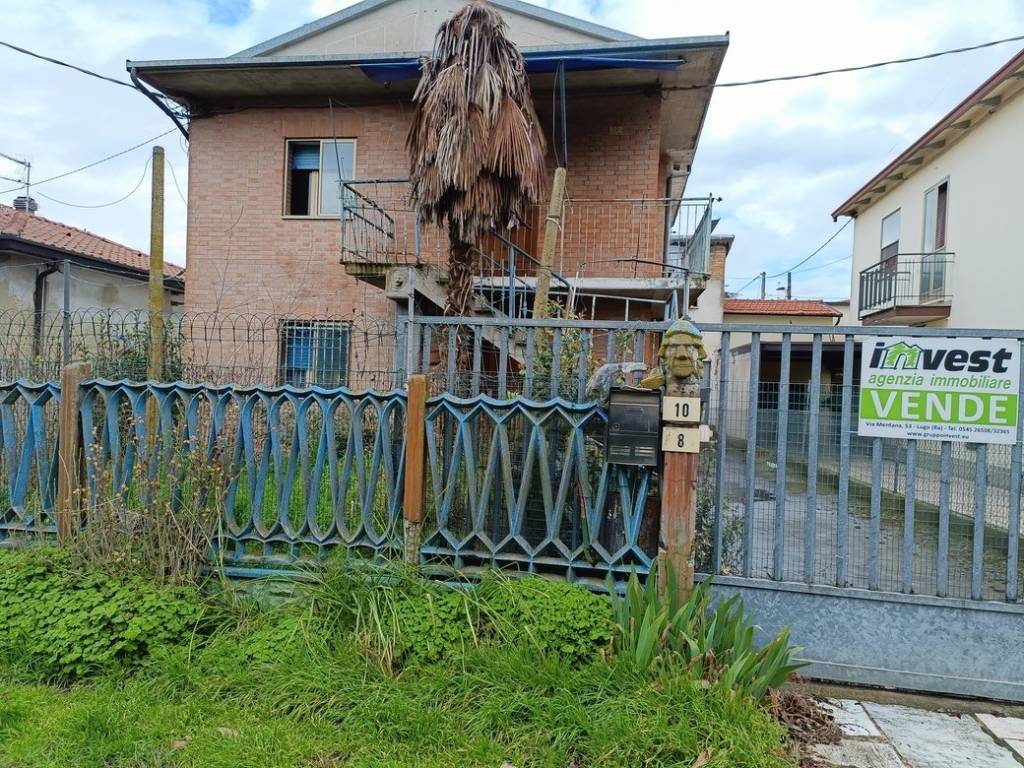 Villa a Conselice in Via della Costituzione, 8 - Foto 2