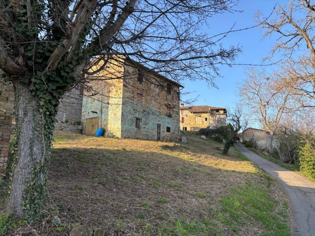 Rustico / casale a Neviano degli arduini in Strada il Cereto - Foto 3