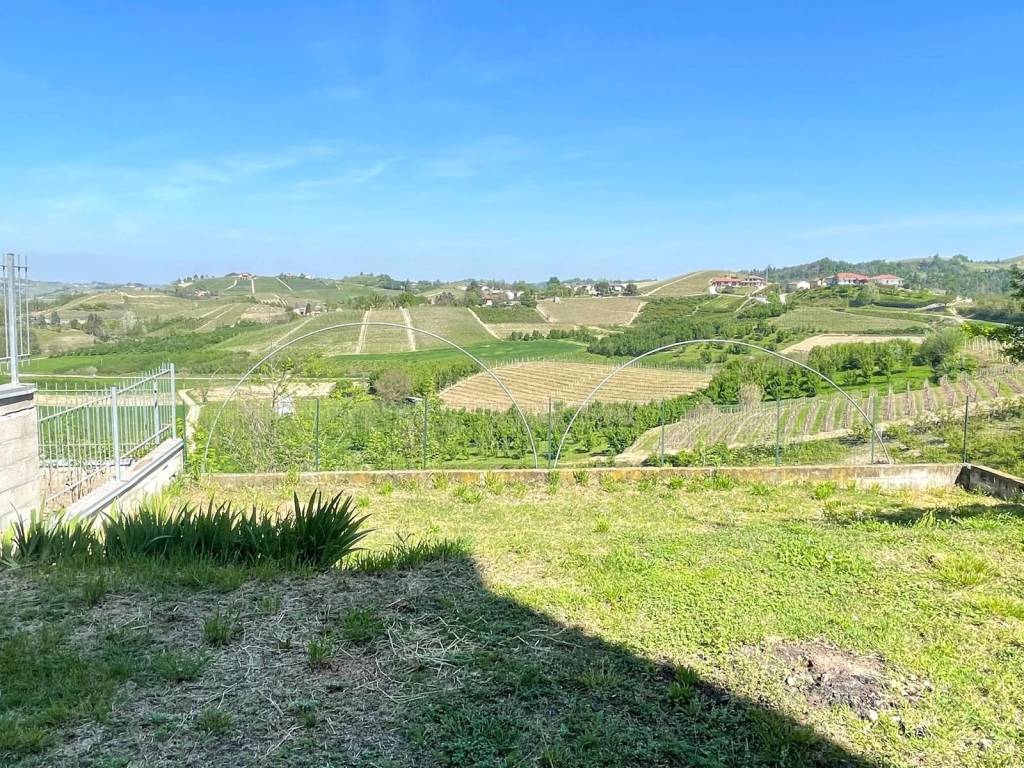 Villa a Canale in Via Monteu Roero - Foto 3