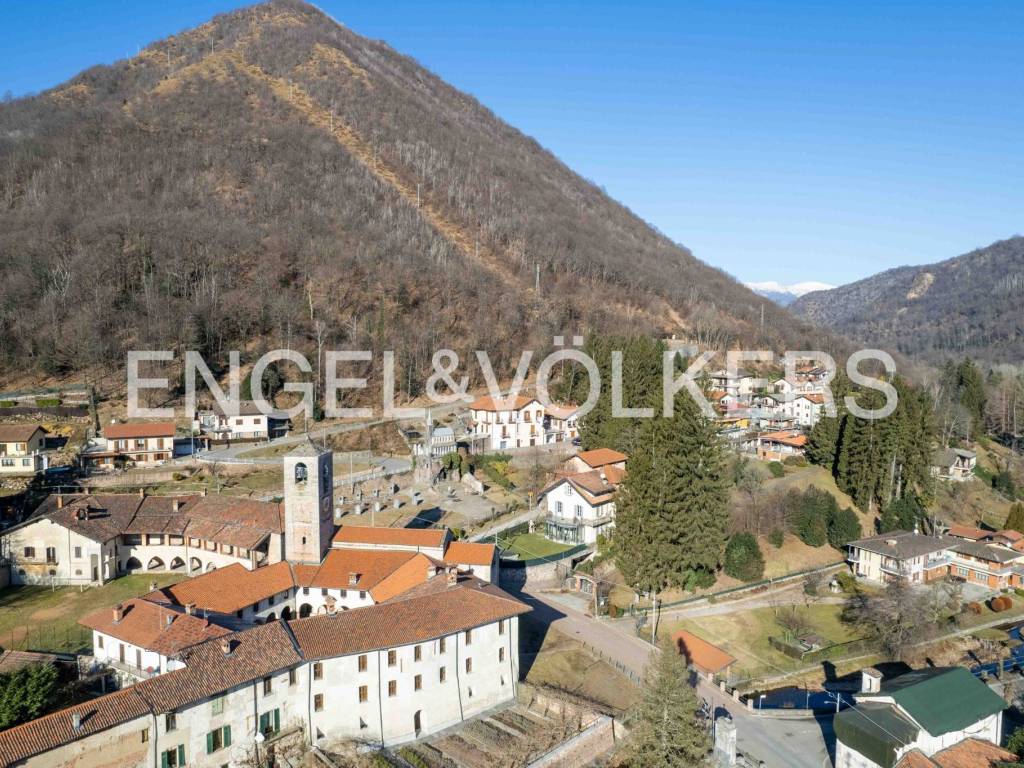 Villa a Valganna in Via Ugo Perego - Foto 4