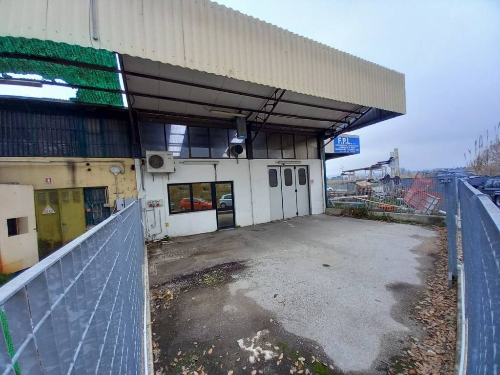 Immobile a Osimo in Via dell'Industria - Foto 2