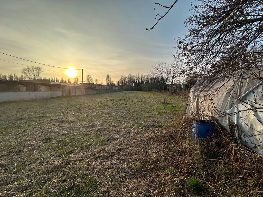 Terreno a San giovanni lupatoto in Via Pace Paquara - Foto 2