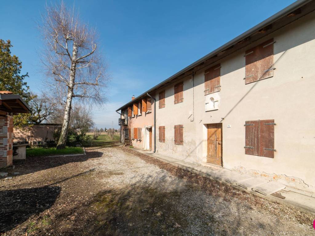Rustico / casale a Fiume veneto in Via G. Pascoli - Foto 2