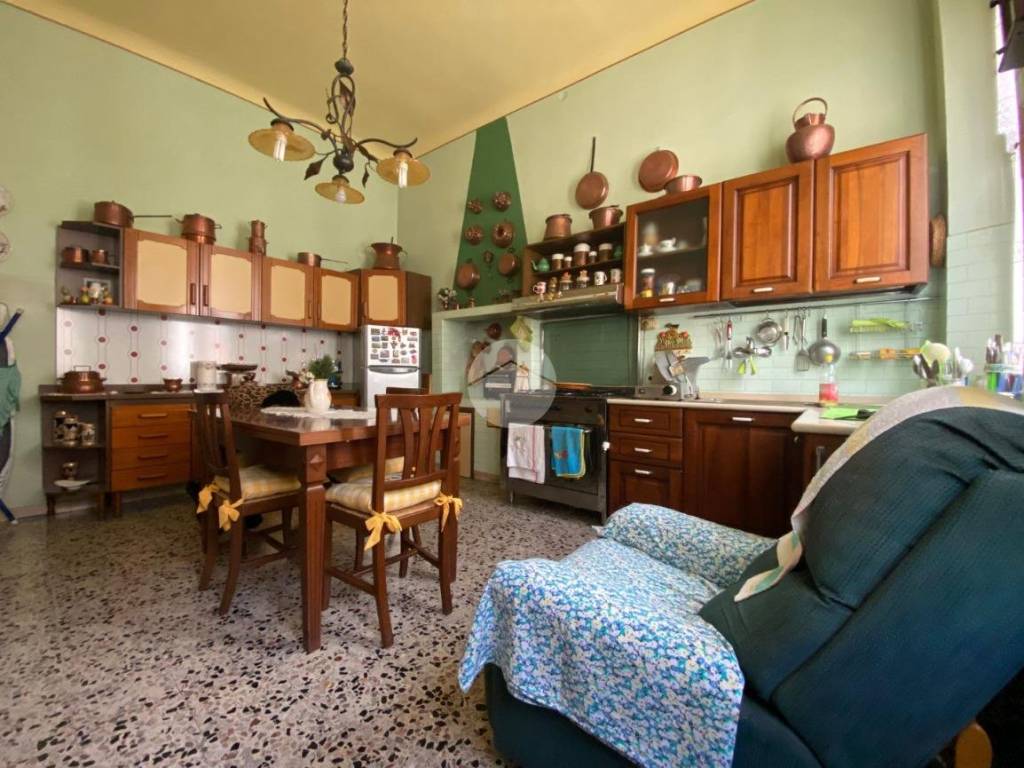 Palazzo / stabile a San benedetto del tronto in Via Montebello, 49 - Foto 4