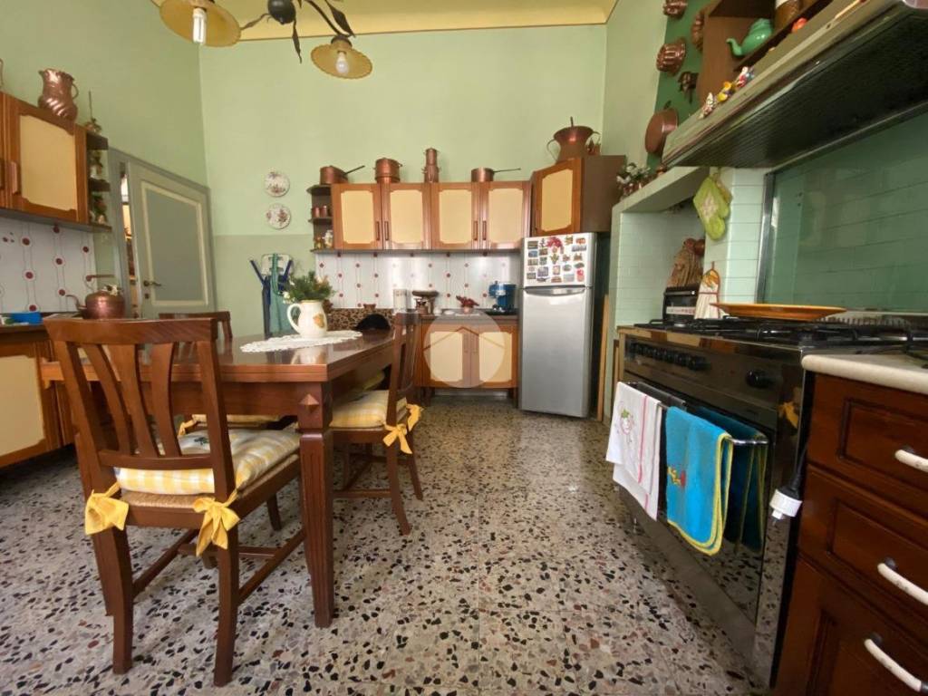 Palazzo / stabile a San benedetto del tronto in Via Montebello, 49 - Foto 5