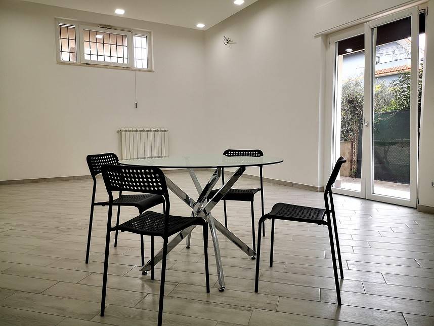Appartamento a Aprilia in Via Salvatore di Giacomo - Foto 5