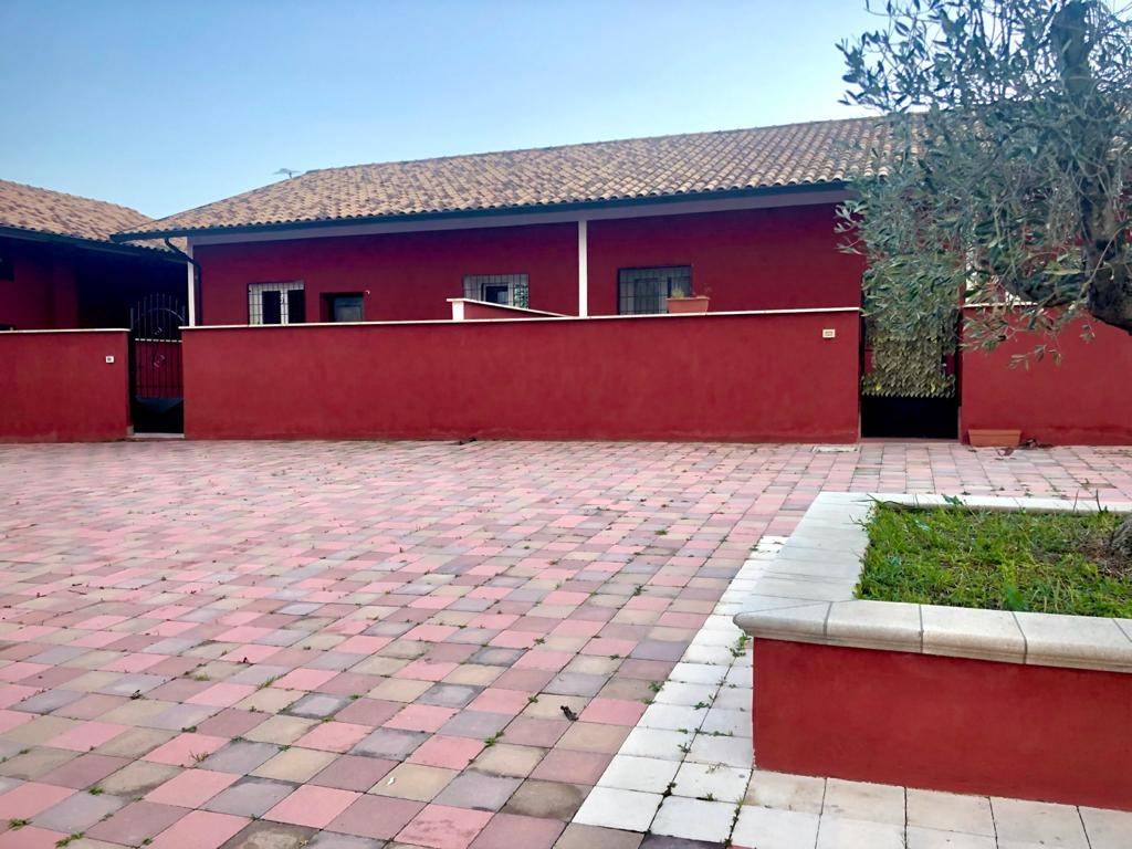 Appartamento a Aprilia in Via Pasubio - Foto 2