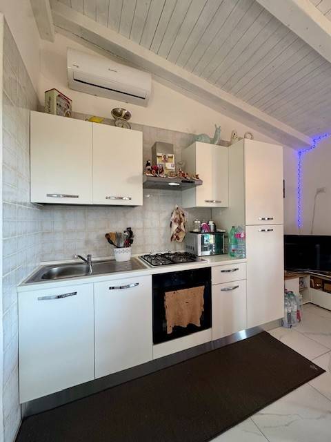 Appartamento a Aprilia in Via Pasubio - Foto 4